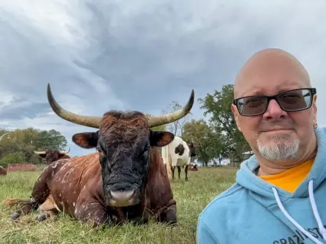 Mike Hansen with Pineywoods Bull Rocky